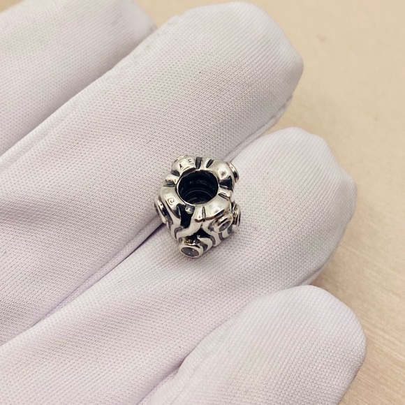 EUC Pandora 790369CZ Sterling Silver Ocean Wave Bead w/ Clear Zirconia Charm - Picture 5 of 10